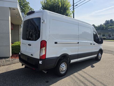 Used 2025 Ford Transit 250 148 Medium Roof Extended AWD w/ Exterior Upgrade Package image 3
