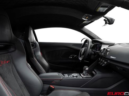Used 2023 Audi R8 V10 GT RWD image 46