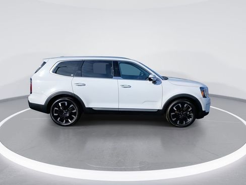Used 2023 Kia Telluride SX Prestige AWD/4WD image 9