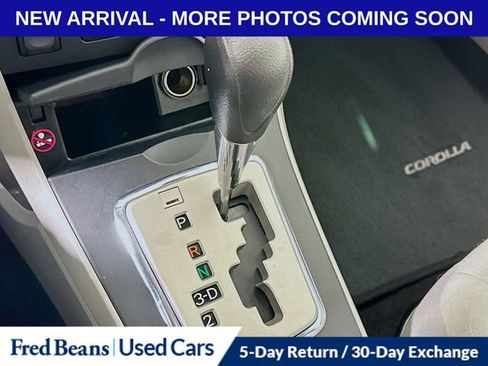 Used 2010 Toyota Corolla LE image 16