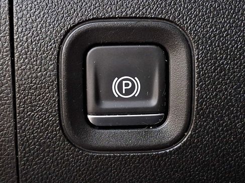 Used 2020 Chevrolet Silverado 1500 W/T w/ WT Value Package image 26