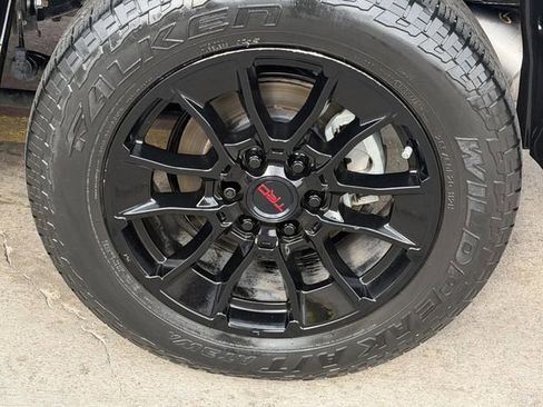 Used 2022 Toyota Tundra SR5 image 8