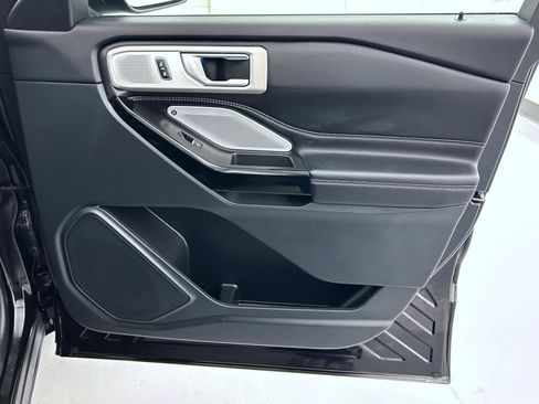 Used 2024 Ford Explorer ST w/ Equipment Group 401A AWD/4WD image 16