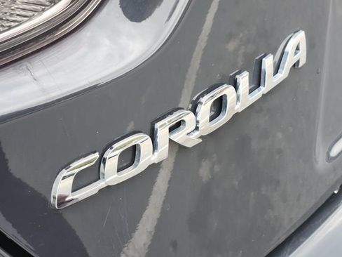 Used 2025 Toyota Corolla LE FWD image 6