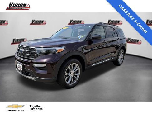 Used 2022 Ford Explorer XLT w/ Equipment Group 202A AWD/4WD image 1