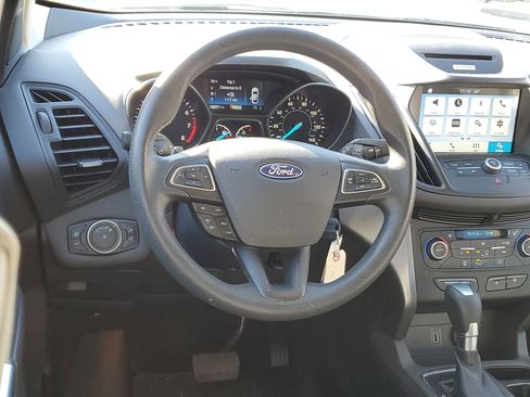 Used 2017 Ford Escape SE w/ Equipment Group 201A image 12