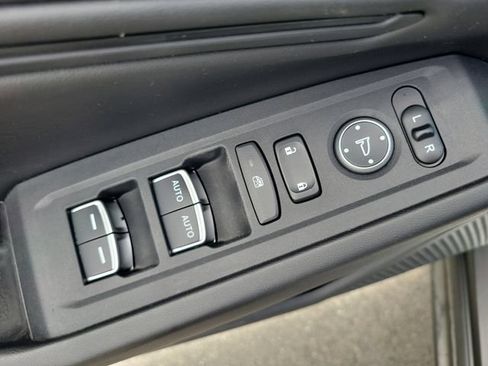 Certified 2025 Honda Accord SE image 20