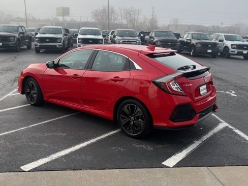 Used 2019 Honda Civic EX image 4