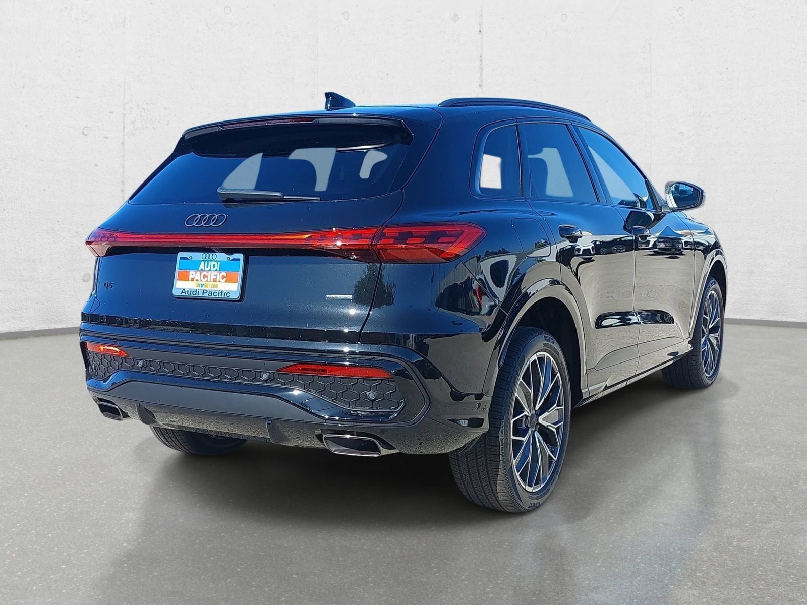 New 2026 Audi Q5 Premium Plus AWD/4WD image 5