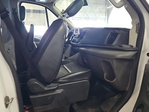 Used 2020 Ford Transit 250 Medium Roof AWD image 7