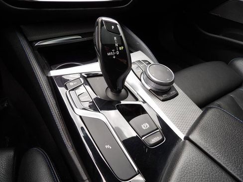 Used 2019 BMW 530i xDrive w/ M Sport Package image 20