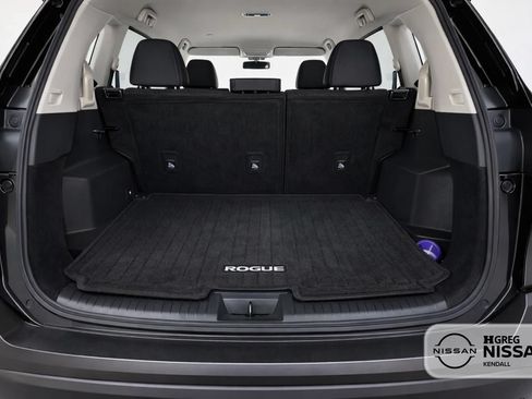 Certified 2022 Nissan Rogue S FWD image 11