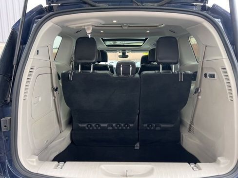 Used 2020 Chrysler Pacifica Limited image 14