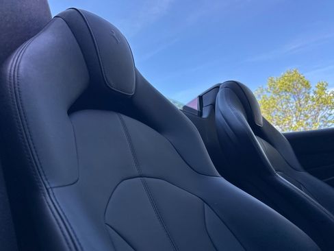 Used 2022 Ferrari F8 Tributo RWD image 18