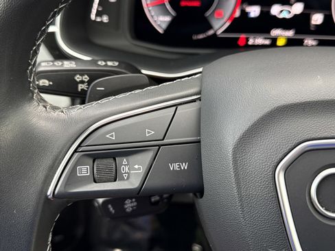 Used 2023 Audi Q8 Premium Plus w/ Premium Plus Package image 22