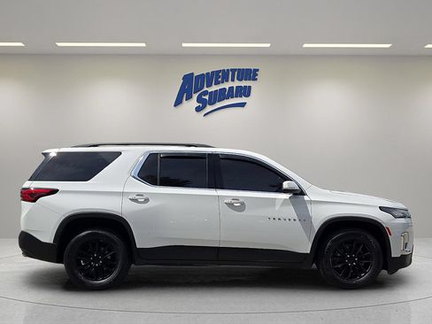 Used 2022 Chevrolet Traverse LT FWD image 7