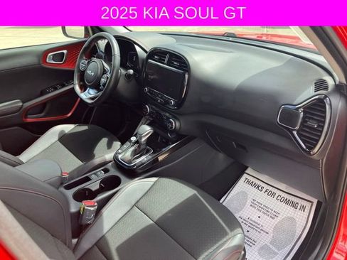 Used 2025 Kia Soul GT-Line w/ GT-Line Technology Package FWD image 12