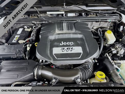 Used 2012 Jeep Wrangler Sport w/ Connectivity Group image 28