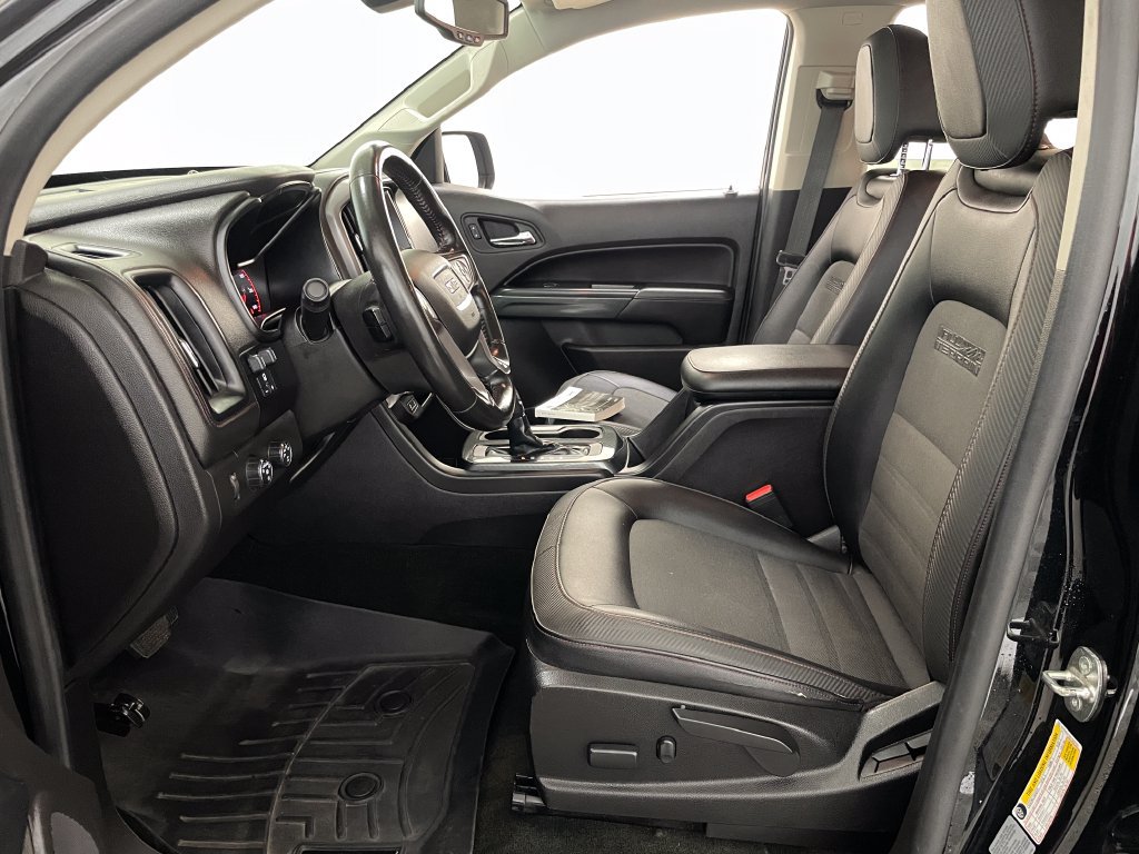 Used 2016 GMC Canyon SLE w/ All Terrain Package AWD/4WD image 7