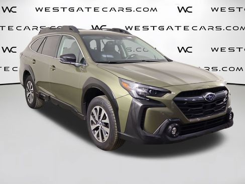 Used 2025 Subaru Outback Premium AWD/4WD image 42