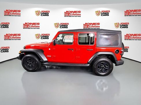 Used 2021 Jeep Wrangler Unlimited Sport image 14