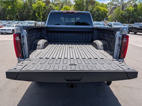 New 2026 GMC Sierra 2500 Denali w/ Denali Reserve Package AWD/4WD image 18