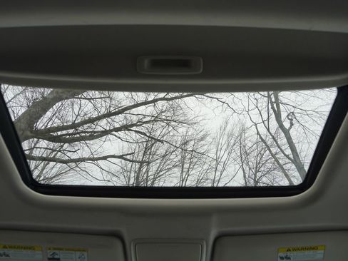 Used 2012 Honda CR-V EX image 25