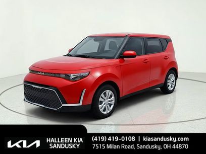 Certified 2025 Kia Soul LX