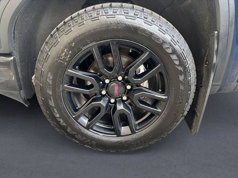 Used 2020 GMC Sierra 1500 4x4 Crew Cab image 9