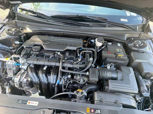 New 2026 Hyundai Elantra SEL Sport FWD image 22