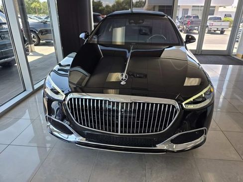 Certified 2022 Mercedes-Benz Maybach S 680 4MATIC image 4
