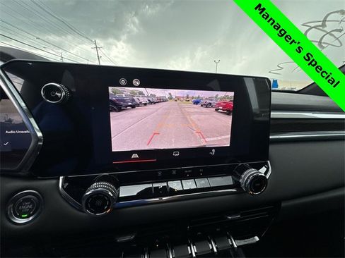 New 2025 GMC Canyon Elevation image 17