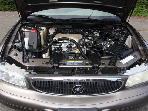 Used 2003 Buick Century Custom FWD image 18