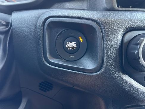 Certified 2025 Jeep Wrangler Unlimited Sport AWD/4WD image 14
