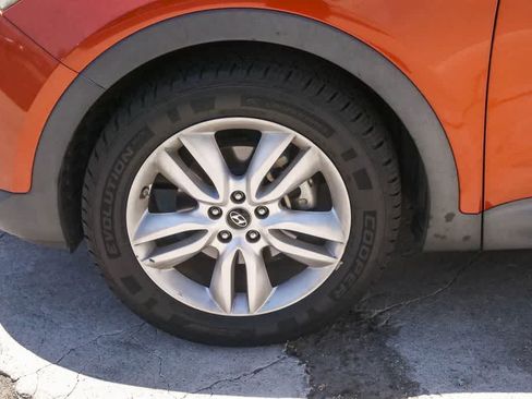 Used 2013 Hyundai Santa Fe Sport 2.0T FWD image 5