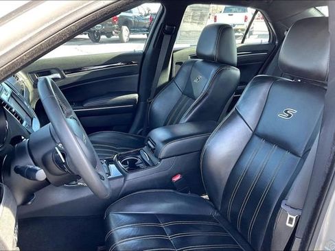 Used 2023 Chrysler 300 S image 27