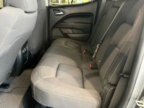 Used 2021 Chevrolet Colorado LT w/ LT Convenience Package image 27
