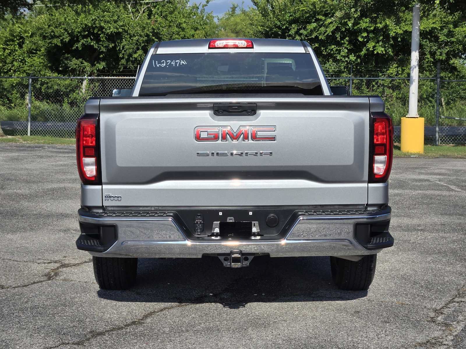 Certified 2025 GMC Sierra 1500 Pro w/ Pro Value Package AWD/4WD image 6