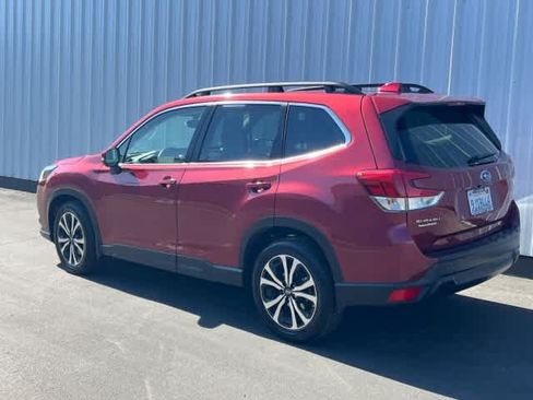 Certified 2023 Subaru Forester Limited AWD/4WD image 4