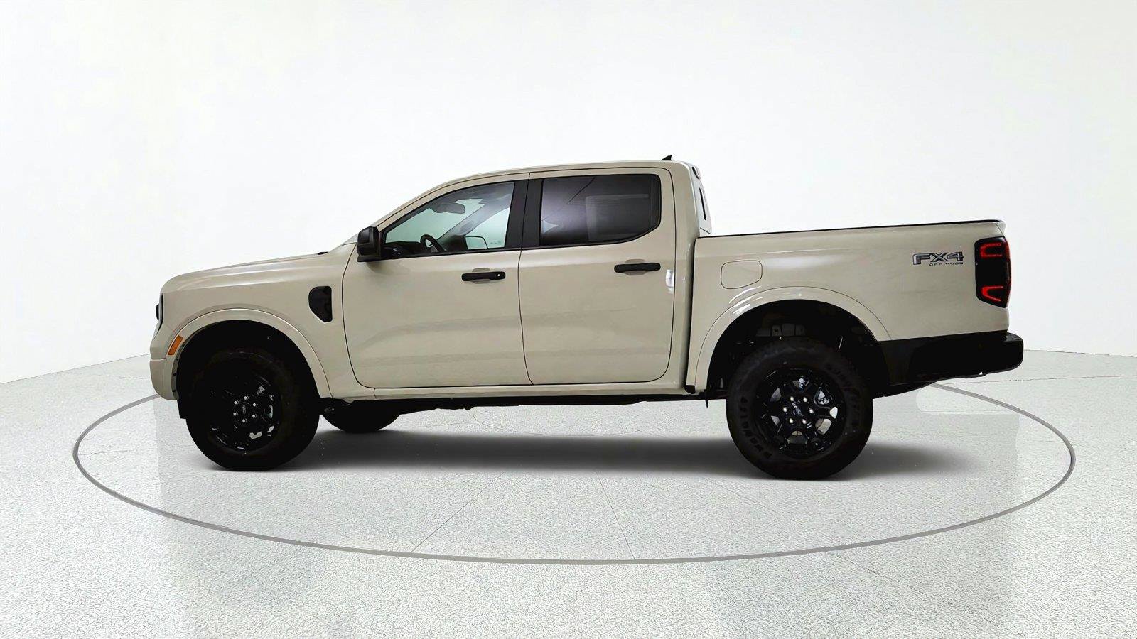 New 2026 Ford Ranger XLT w/ Equipment Group 301A High AWD/4WD image 4