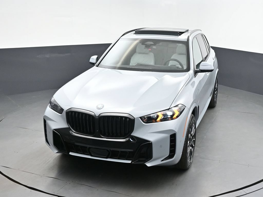 Used 2026 BMW X5 xDrive50e w/ M Sport Package AWD/4WD image 30