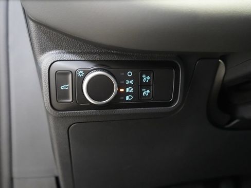 New 2026 Ford Explorer Active RWD image 33