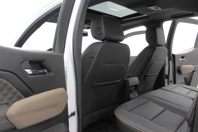New 2026 GMC Canyon Denali AWD/4WD image 23