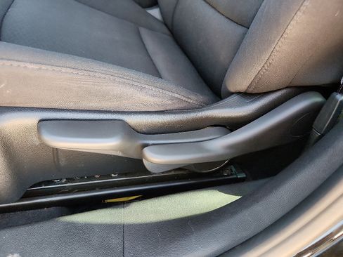 Used 2023 Chevrolet Malibu LS image 12