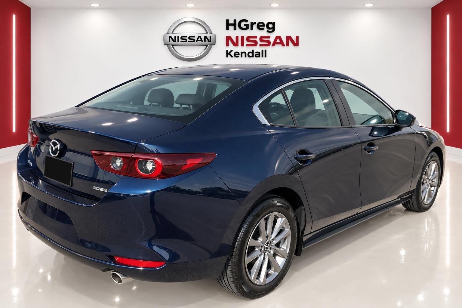 Used 2024 MAZDA MAZDA3 s FWD image 4