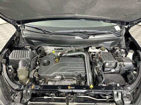 Used 2024 Chevrolet Equinox LT w/ LPO, Floor Liner Package FWD image 31