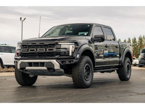 Used 2025 Ford F150 Raptor image 2
