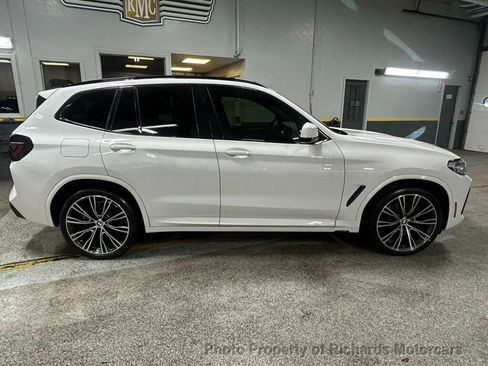 Used 2022 BMW X3 xDrive30i image 2