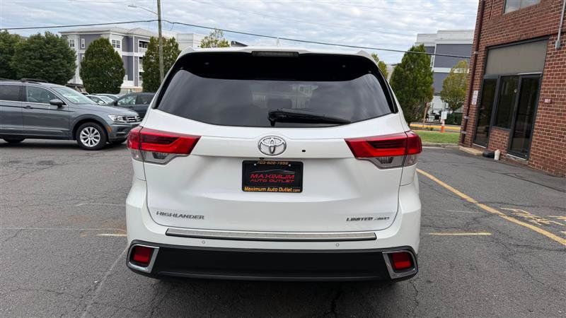 Used 2019 Toyota Highlander Limited AWD/4WD image 11