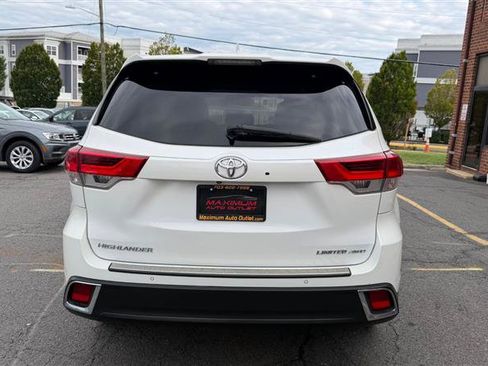 Used 2019 Toyota Highlander Limited AWD/4WD image 11